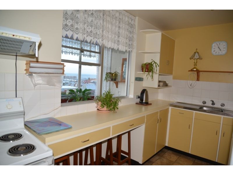 5/11 Vernon Place, Burnie TAS 7320