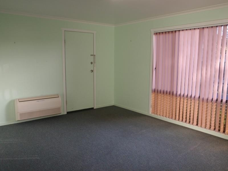 2/19 Abbott St, Upper Burnie TAS 7320