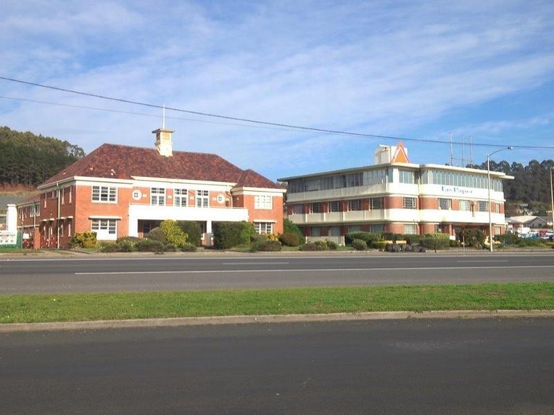 68-70& 72 Marine Terrace, South Burnie TAS 7320