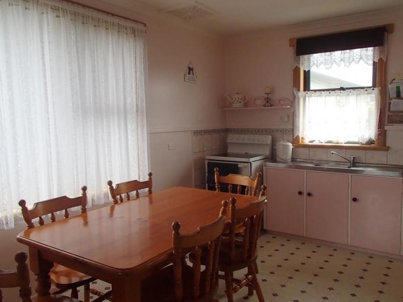 9 Tilley Street, Acton TAS 7320