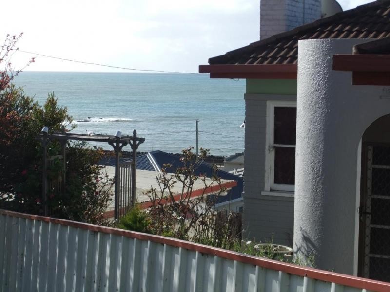 10 Bay Street,, Parklands TAS 7320