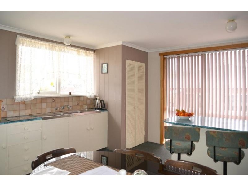1/235 Bass Highway, Cooee TAS 7320