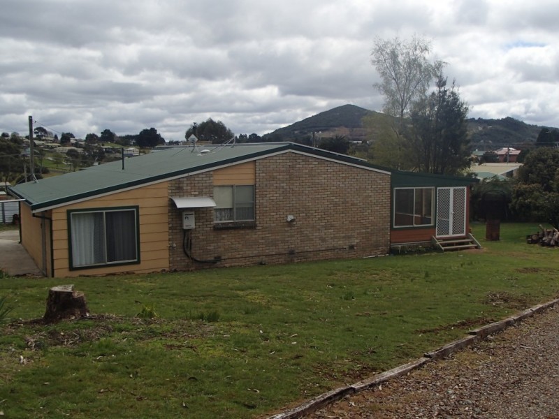 14 Que, Waratah TAS 7321