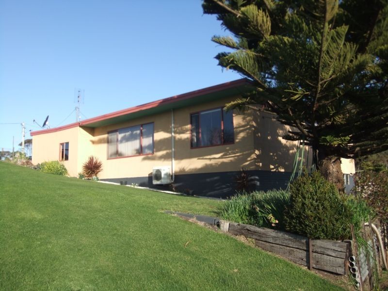 8 Haig Street, Heybridge TAS 7316