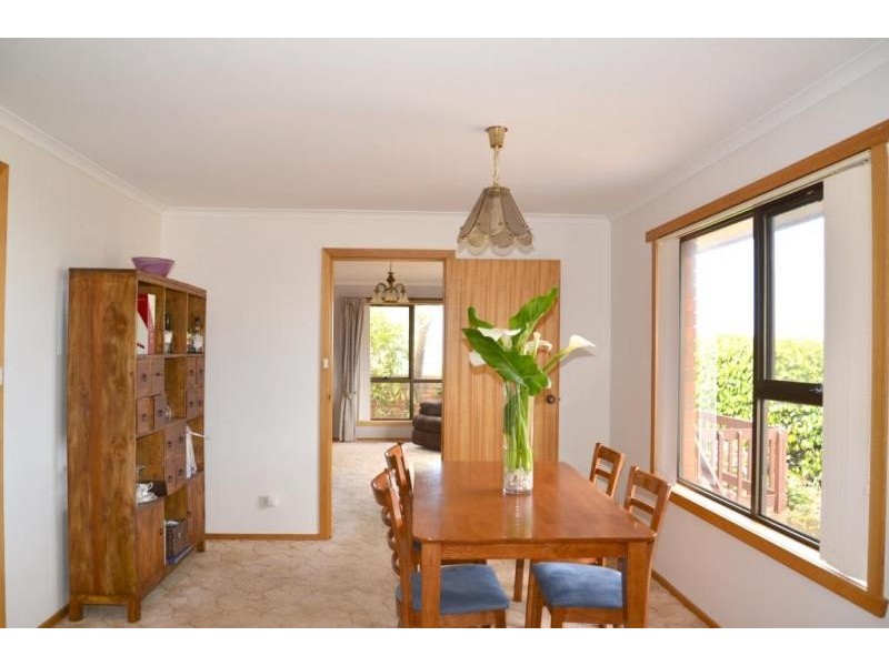 30 Hambledon Ave, Park Grove TAS 7320