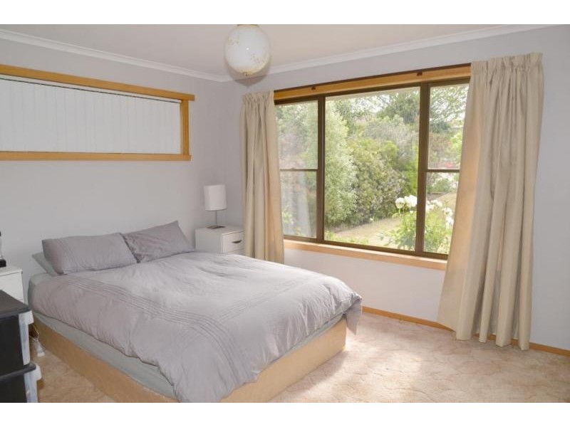 30 Hambledon Ave, Park Grove TAS 7320