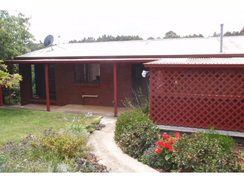 30 Blackwood Parade, Romaine TAS 7320