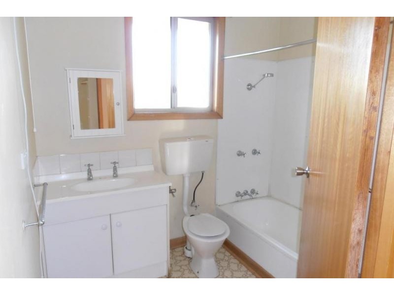 1/18 Mylan Crescent, Shorewell Park TAS 7320