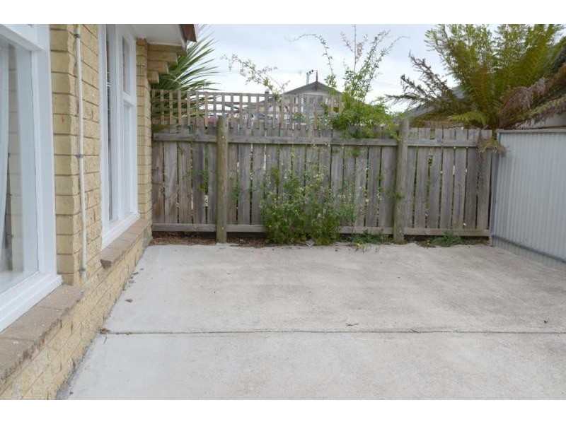 4/22 Deacon Street, Upper Burnie TAS 7320