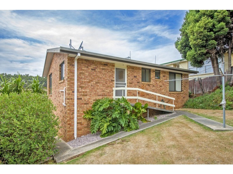 1,2,3,5,/16 Colins Street, Brooklyn TAS 7320