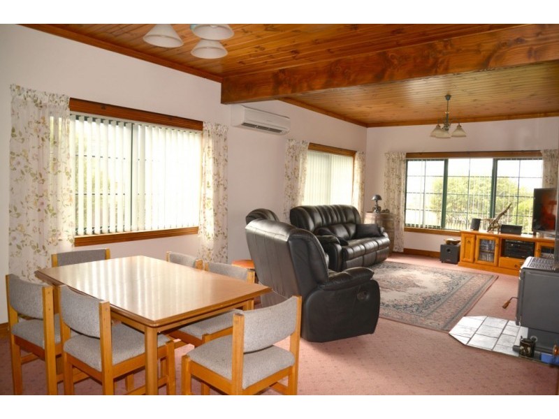 26 Pelissier Street, Somerset TAS 7322