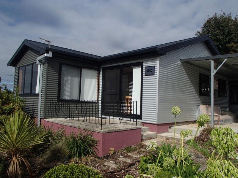 40 McPhee Street, Havenview TAS 7320