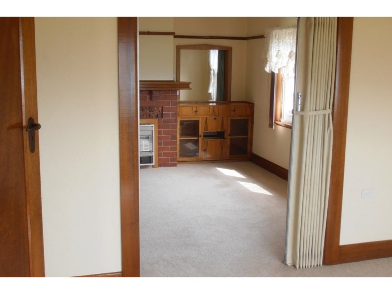 3 Bass Highway, Parklands TAS 7320