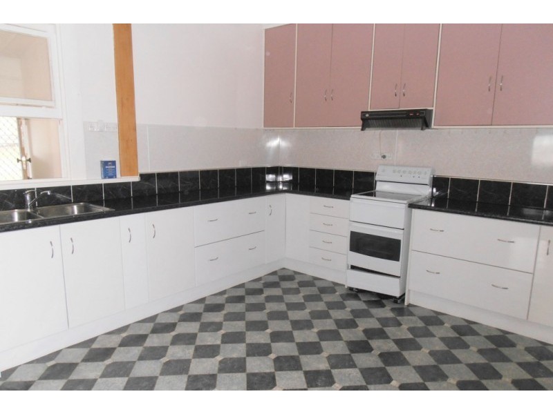 19 The Boulevard, Hillcrest TAS 7320