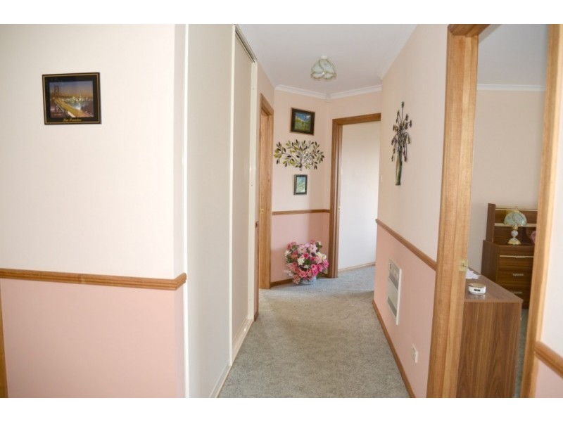 11 Uplands Place, Park Grove TAS 7320
