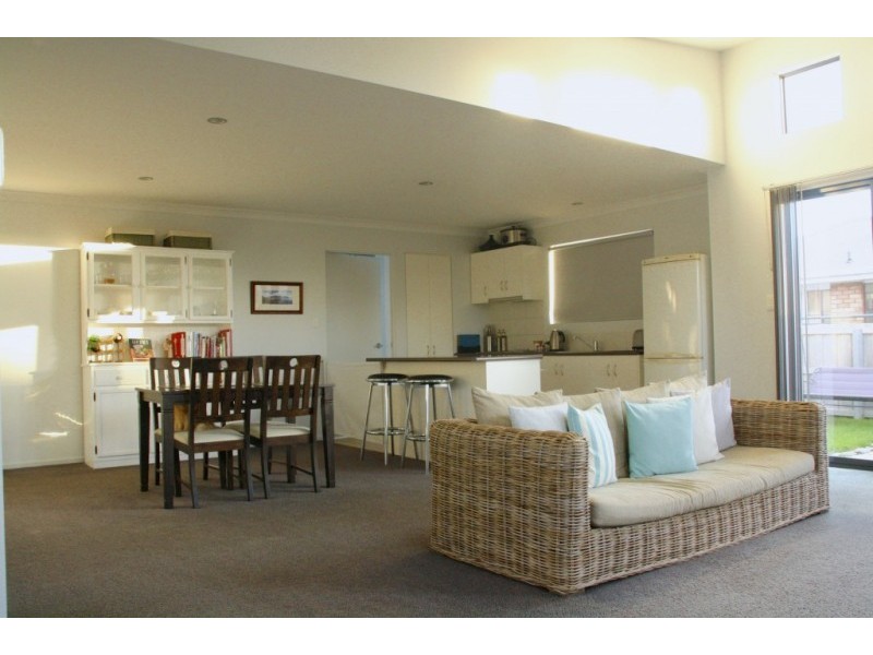 23 Oak Avenue, Somerset TAS 7322
