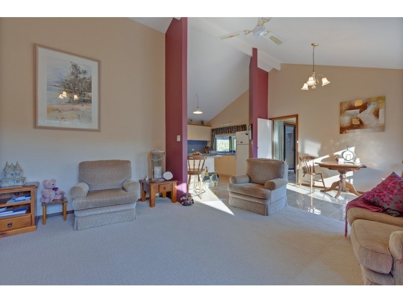 12 Lyndara Drive, Penguin TAS 7316
