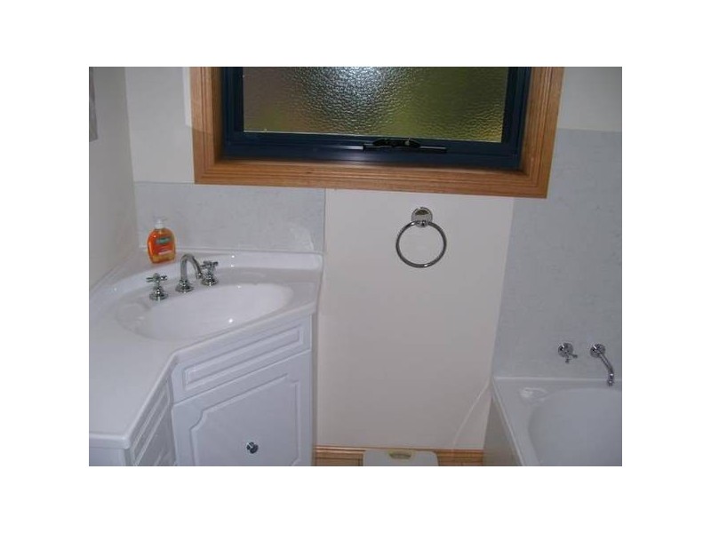 2/9 Sebastian Court, Burnie TAS 7320