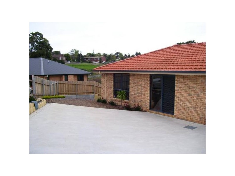 2/9 Sebastian Court, Burnie TAS 7320