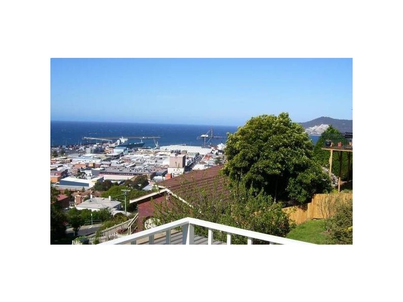 14 Prospect Street, Burnie TAS 7320