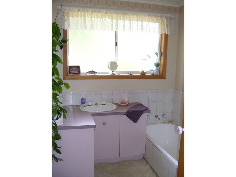 24 Uplands Place, Burnie TAS 7320