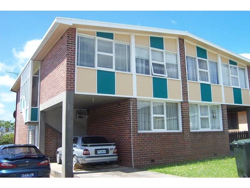 3/3 Thirkell Street, Cooee TAS 7320