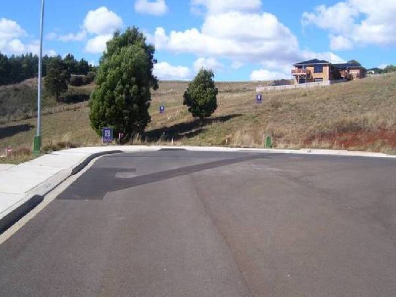 Dowling Drive, Burnie TAS 7320