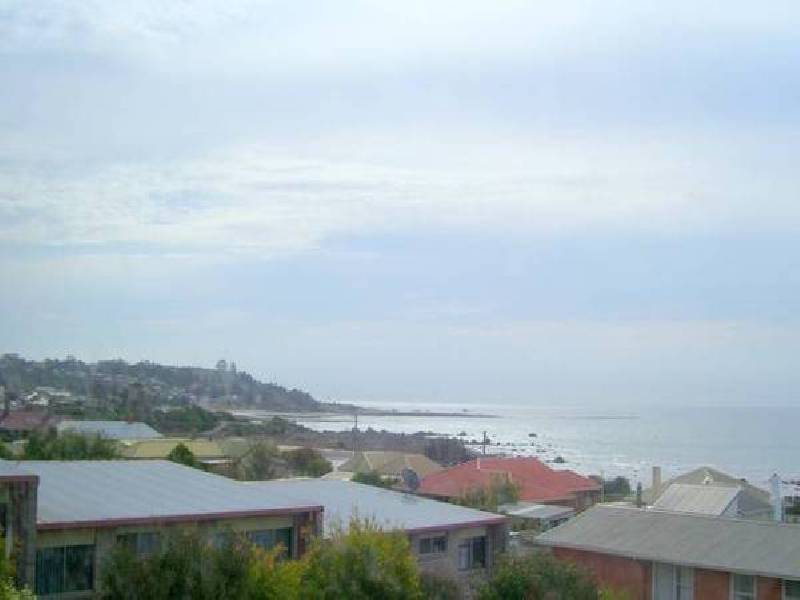 13 Hampson Street, Penguin TAS 7316