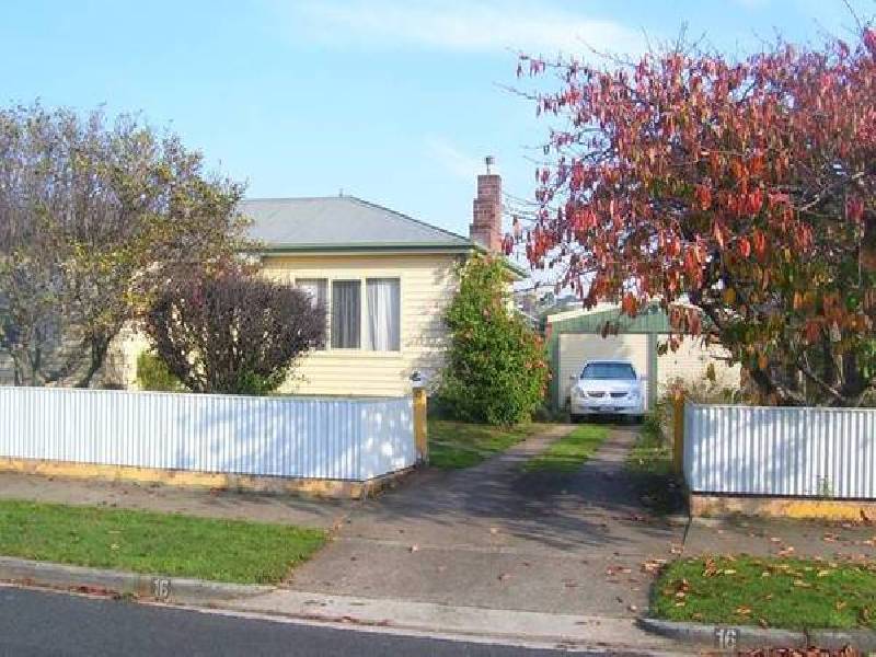16 Deacon Street, Burnie TAS 7320