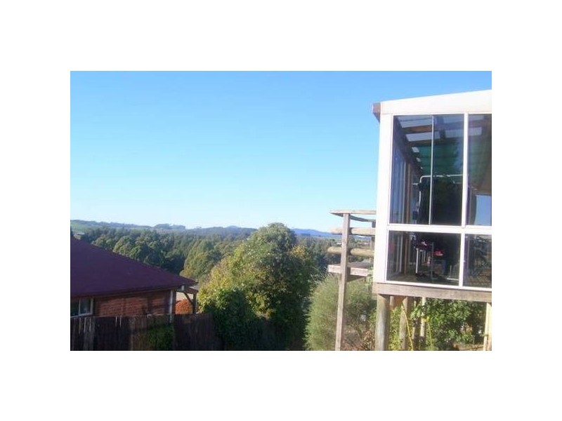 2/22 Sassafras Crescent, Burnie TAS 7320