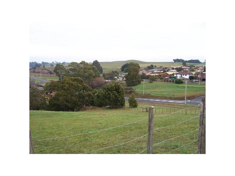 42 Acacia Drive, Burnie TAS 7320