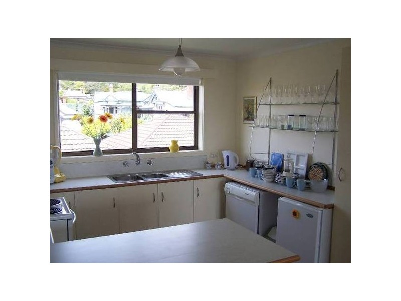 9/18 Queen Street, Burnie TAS 7320