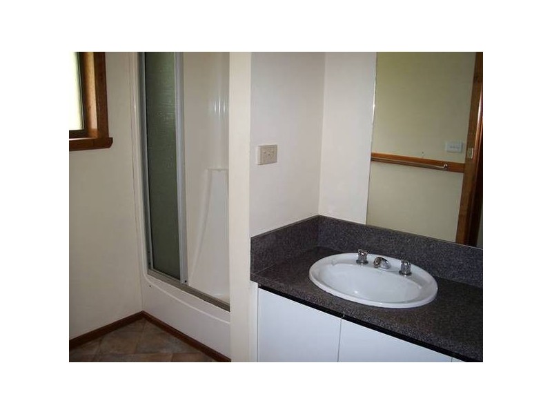 5/16 Collins Street, Burnie TAS 7320