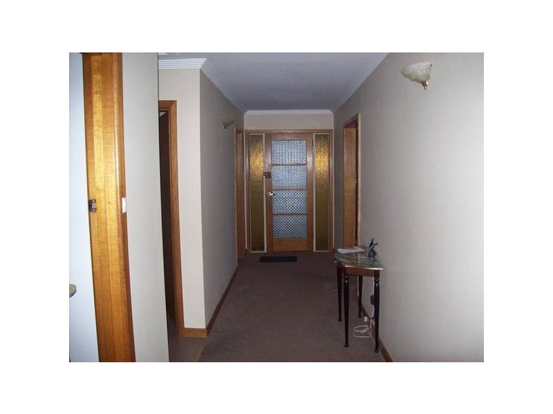 17 Van Diemens Crescent, Burnie TAS 7320