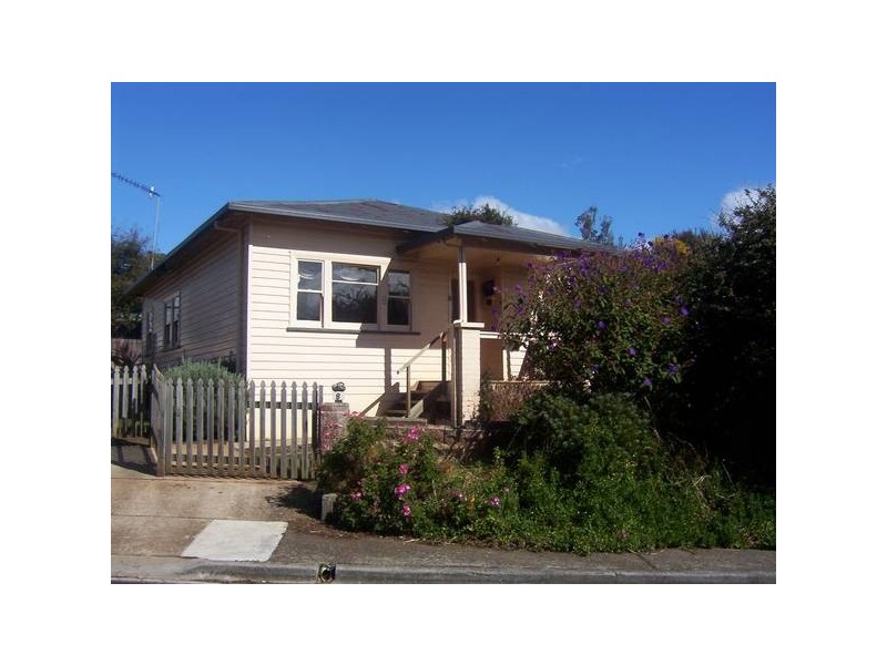 8 Swanston Street, Burnie TAS 7320