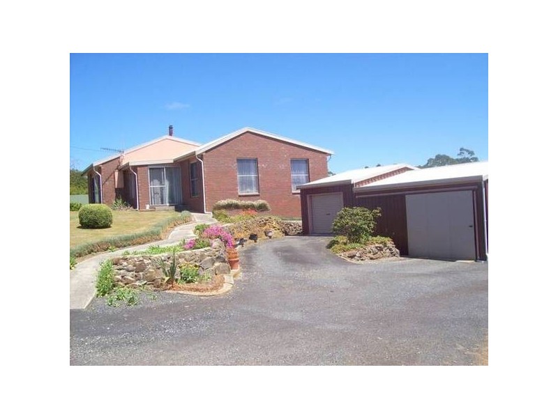 800 Calder Road, Wynyard TAS 7325