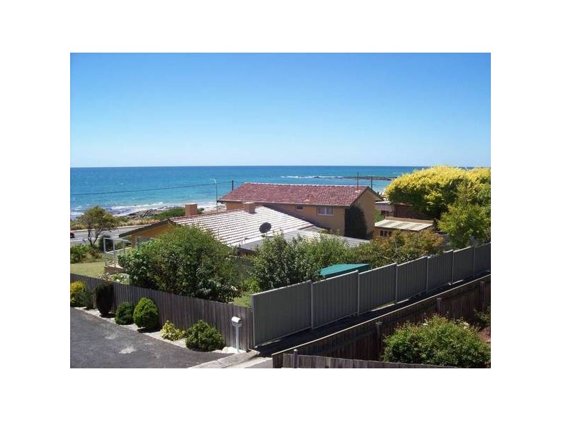 6 Leonard Court, Ocean Vista TAS 7320