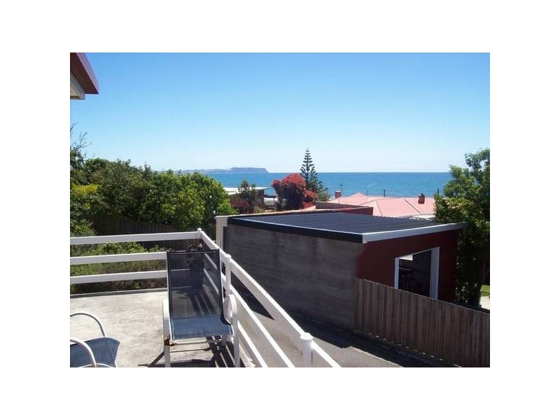 6 Leonard Court, Ocean Vista TAS 7320