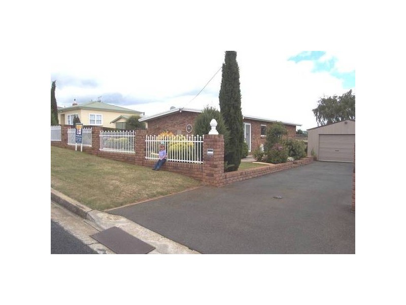 2 Fielding Street, Penguin TAS 7316