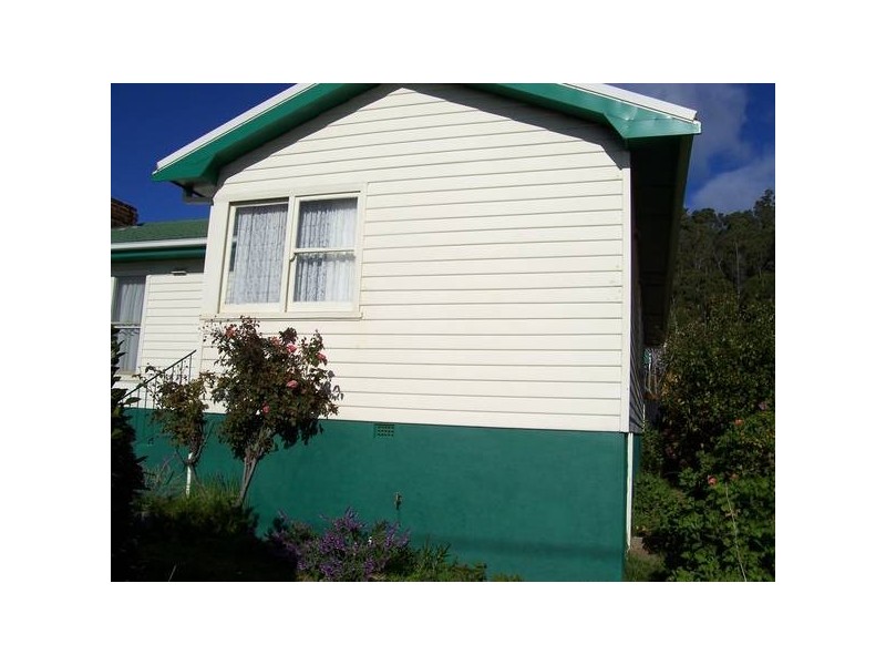 8 Sea Eagle Street, Burnie TAS 7320