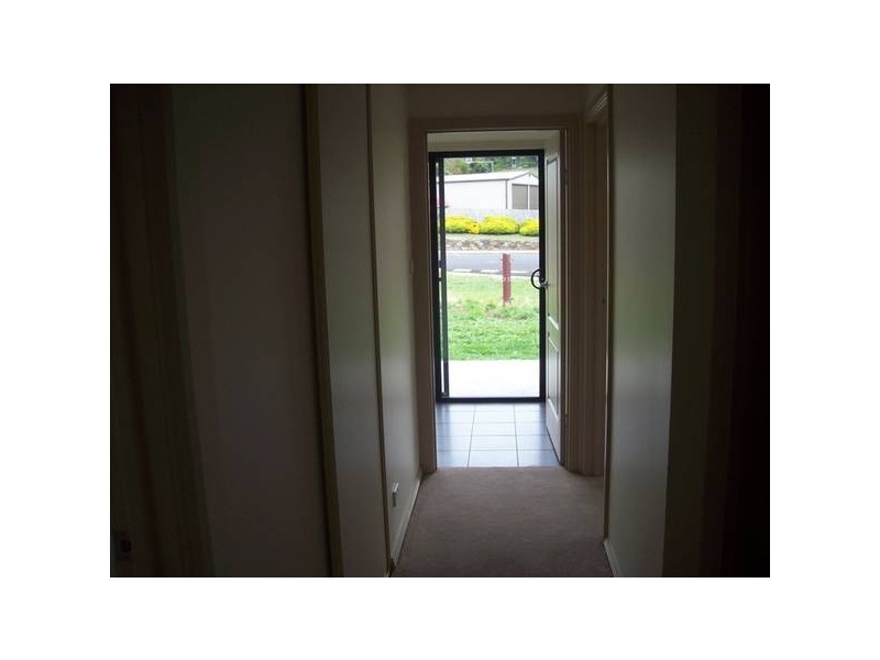 1/2 Lyons Street, Burnie TAS 7320