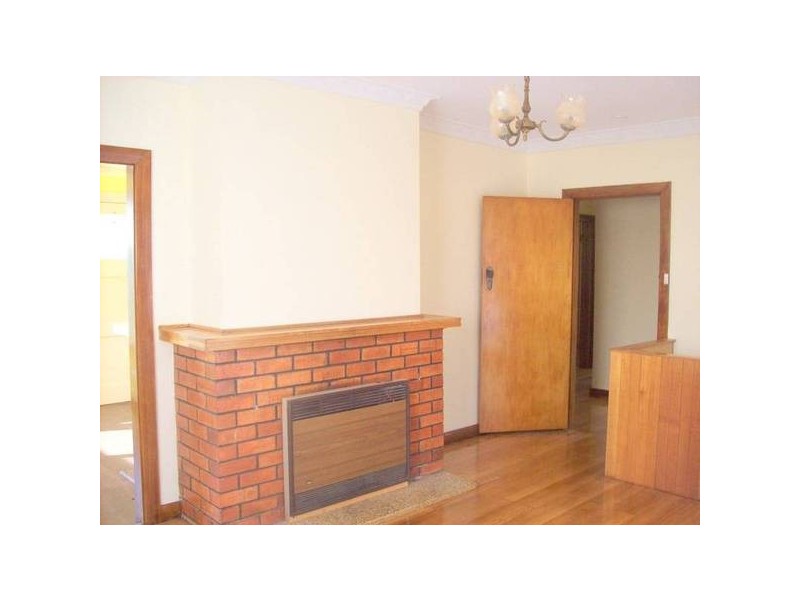 19 Sampson Street, Burnie TAS 7320