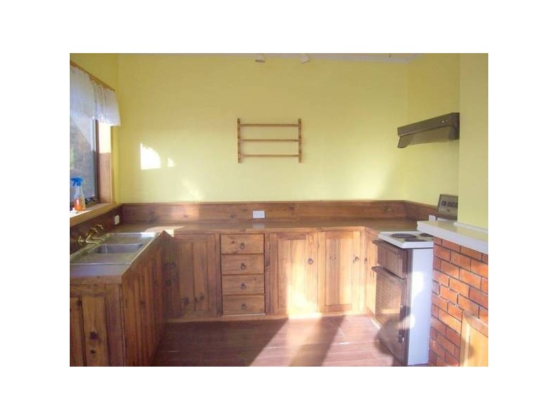 19 Sampson Street, Burnie TAS 7320