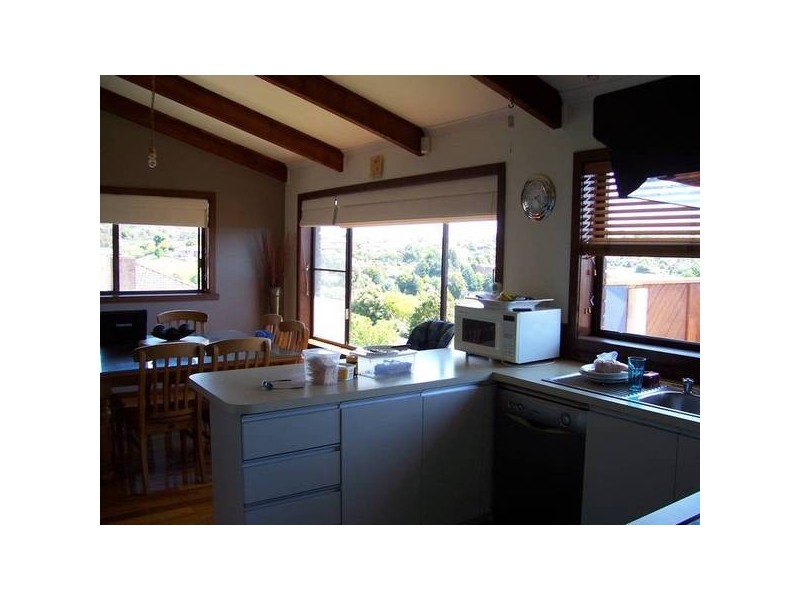 98 View Road, Burnie TAS 7320