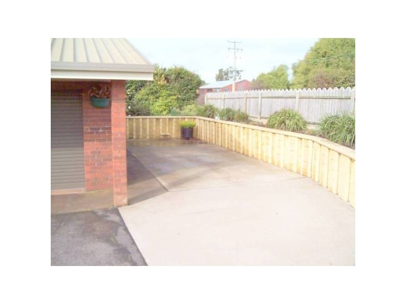 17 Curraghmore Avenue, Burnie TAS 7320