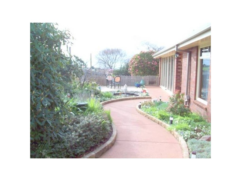 17 Curraghmore Avenue, Burnie TAS 7320