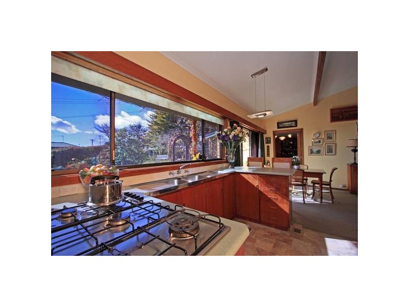 8 Tracey Street, Burnie TAS 7320