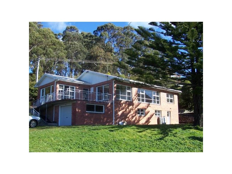 31 Athol Street, Somerset TAS 7322