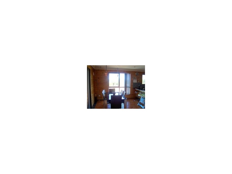 16 Ramsden Street, Somerset TAS 7322