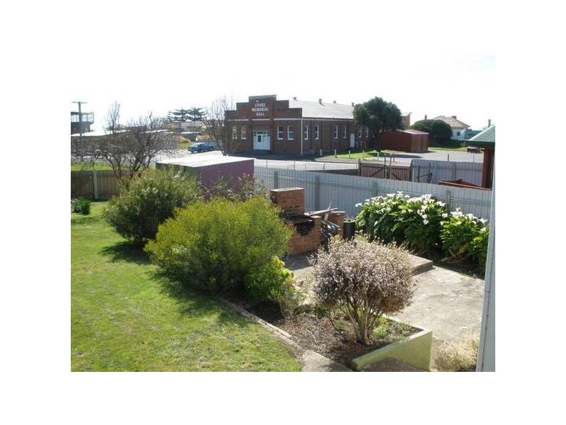 4 Saundridge Road, Cooee TAS 7320